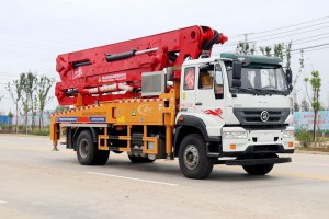 36米小型混凝土泵车