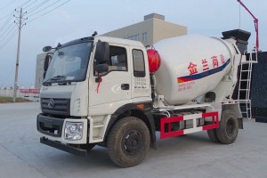 福田瑞沃5方搅拌车