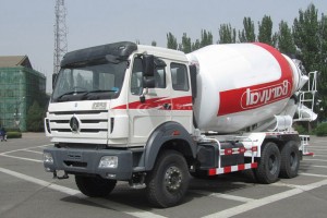 北奔14方搅拌车